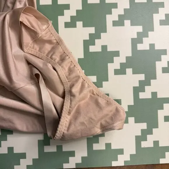 SPANX Women’s Shapewear Suit Your Fancy High-Waisted Thong Nude Beige Size XL - Picture 8 of 9